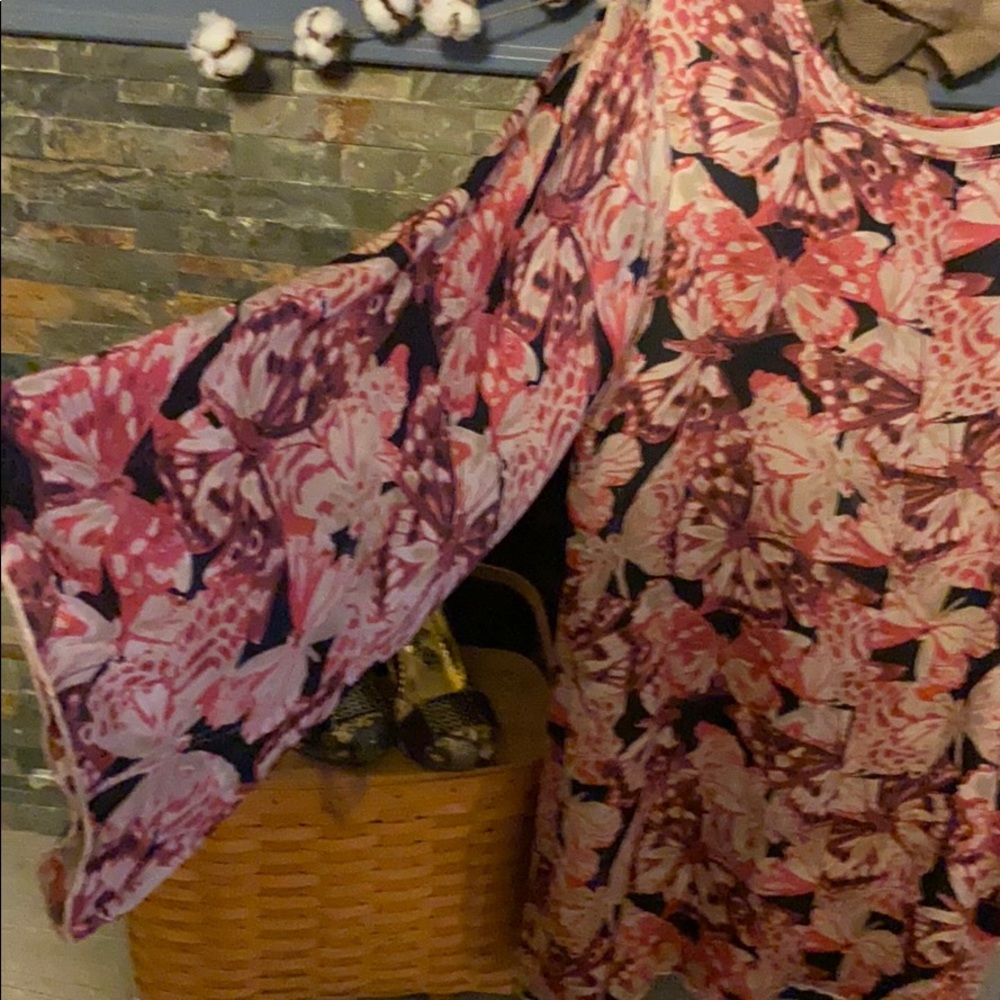 Dress - Picture 2 of 5